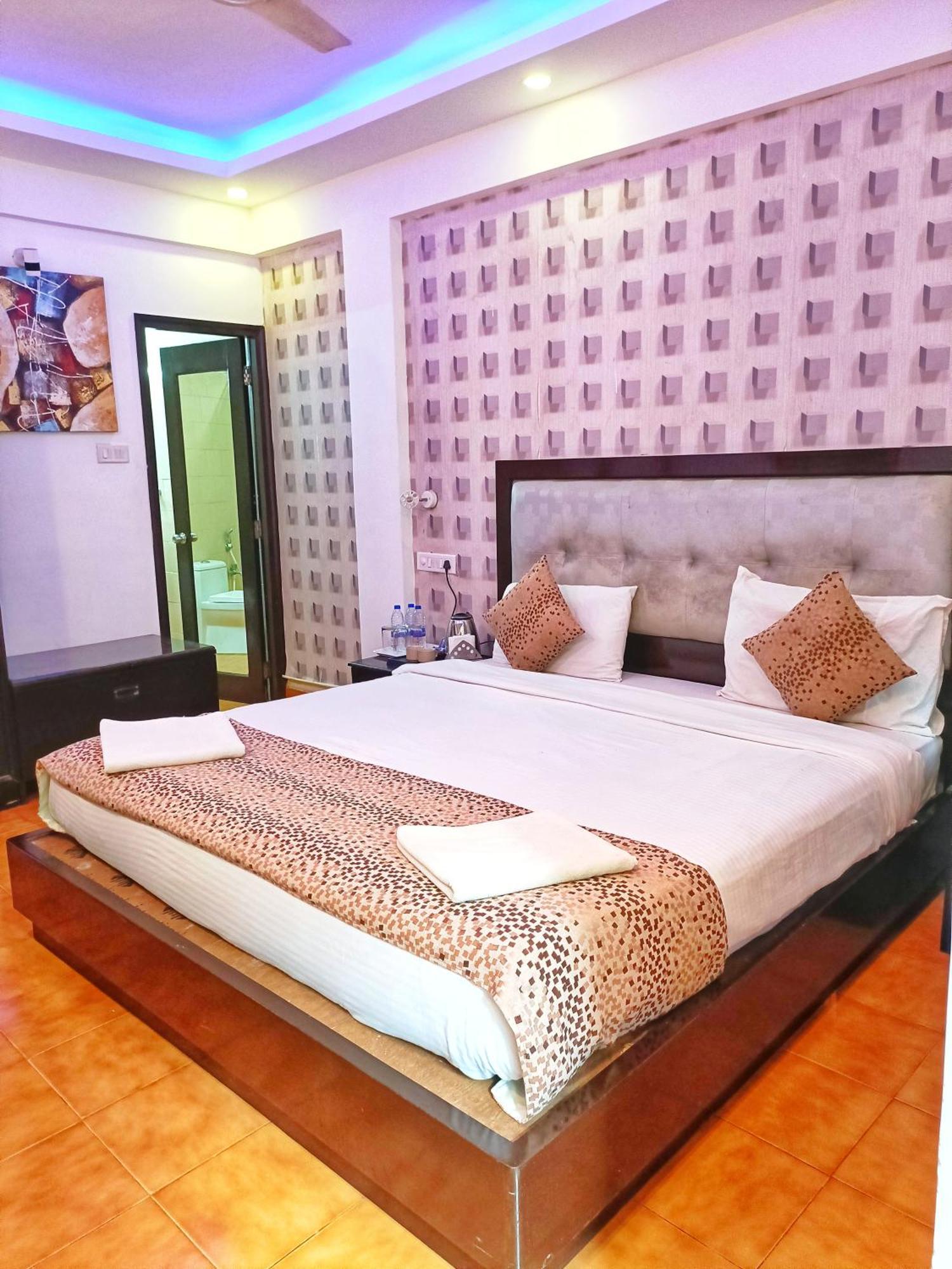 Fusion Resorts Candolim Exterior photo